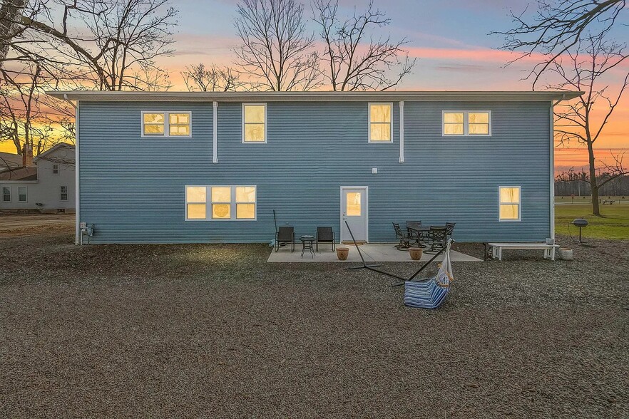 Building Photo - 367 Margaret Ann Dr