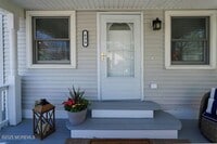 Building Photo - 639 Redmond Ave