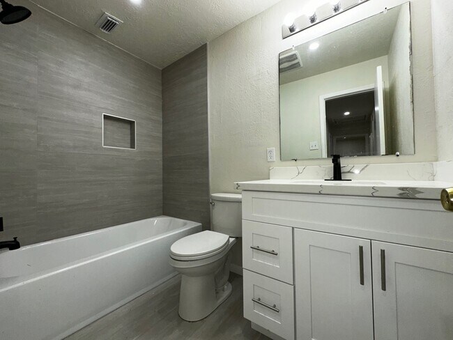 Building Photo - 12815 Segrest Dr