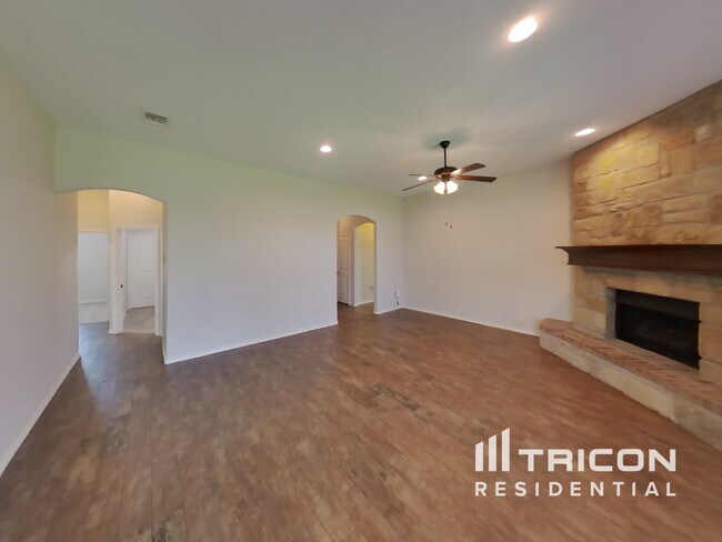Building Photo - 3107 White Horse Ct