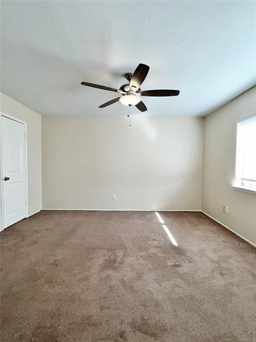 Building Photo - 7132 Nutmeg Ln