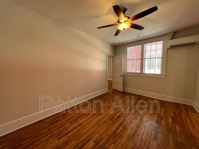 Building Photo - 444 Haywood Rd