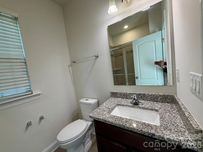 Building Photo - 1722 Spears Dr NW