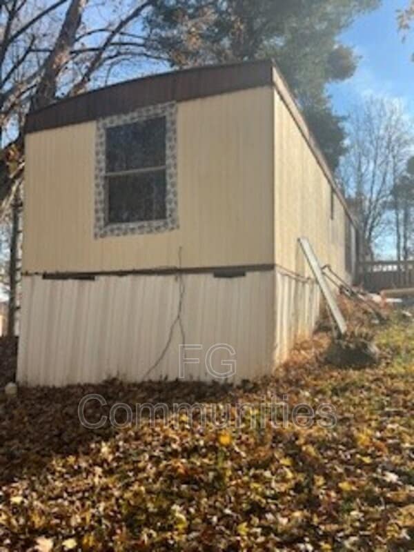 Building Photo - 15 Tradewind Dr