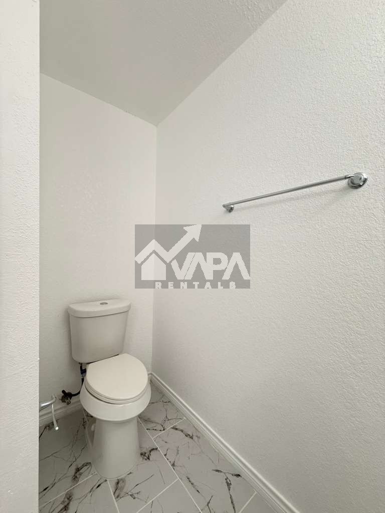 Building Photo - 7729 Narrow Pass St