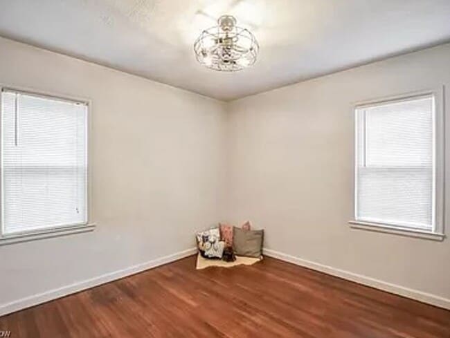 Building Photo - 1774 Hillside Ter