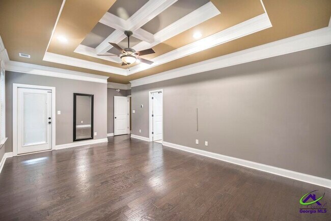 Building Photo - 107 Grand View Ave