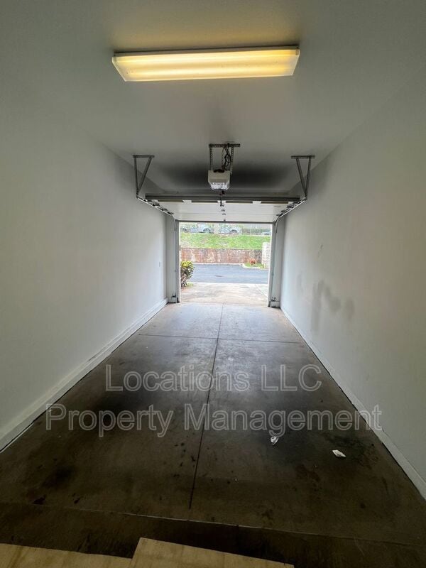 Building Photo - 92-1121 Panana St