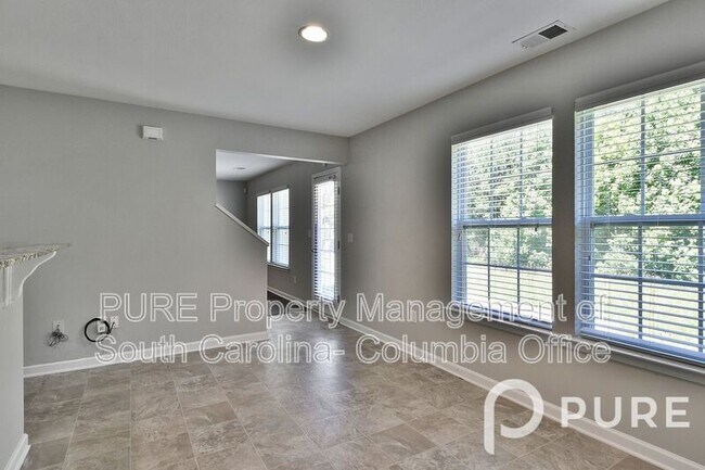 Building Photo - 340 Longfellows Ln