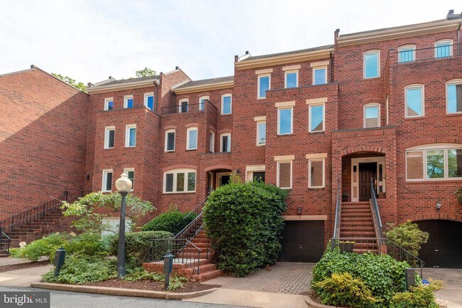 Building Photo - 3954 Georgetown Ct NW