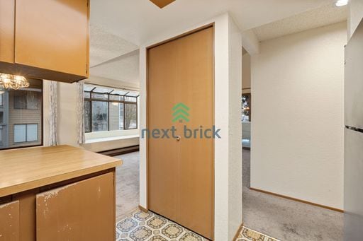 Building Photo - 2 BED & 2 BATH CONDO FOR RENT
