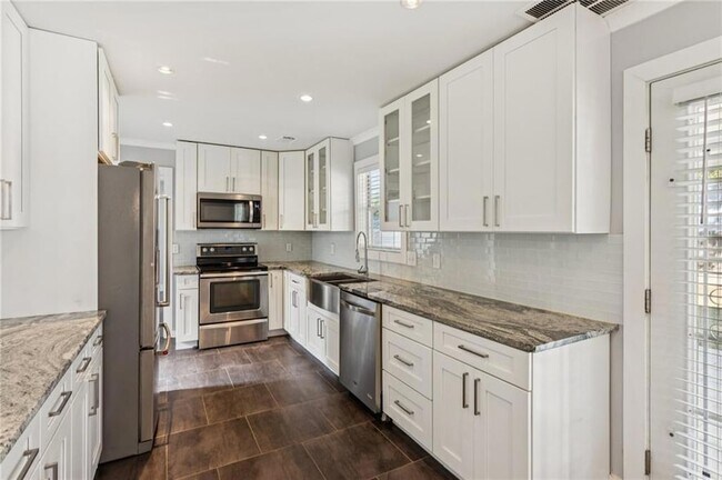 Building Photo - 2275 Eagle Pointe Ct NW