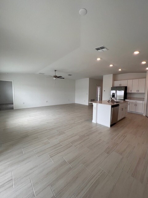 Building Photo - 11312 Linden Depot Rd