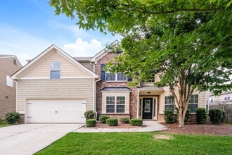 Building Photo - 3343 Sag Harbor Ct NE
