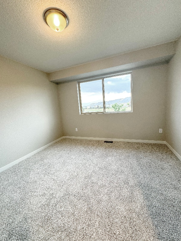 Building Photo - 6008 Callan Dr