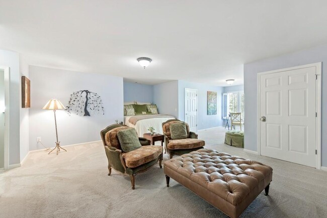 Building Photo - 1467 Wembley Ct NE