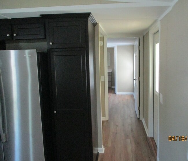 Building Photo - 24671 Ridgecrest Rd