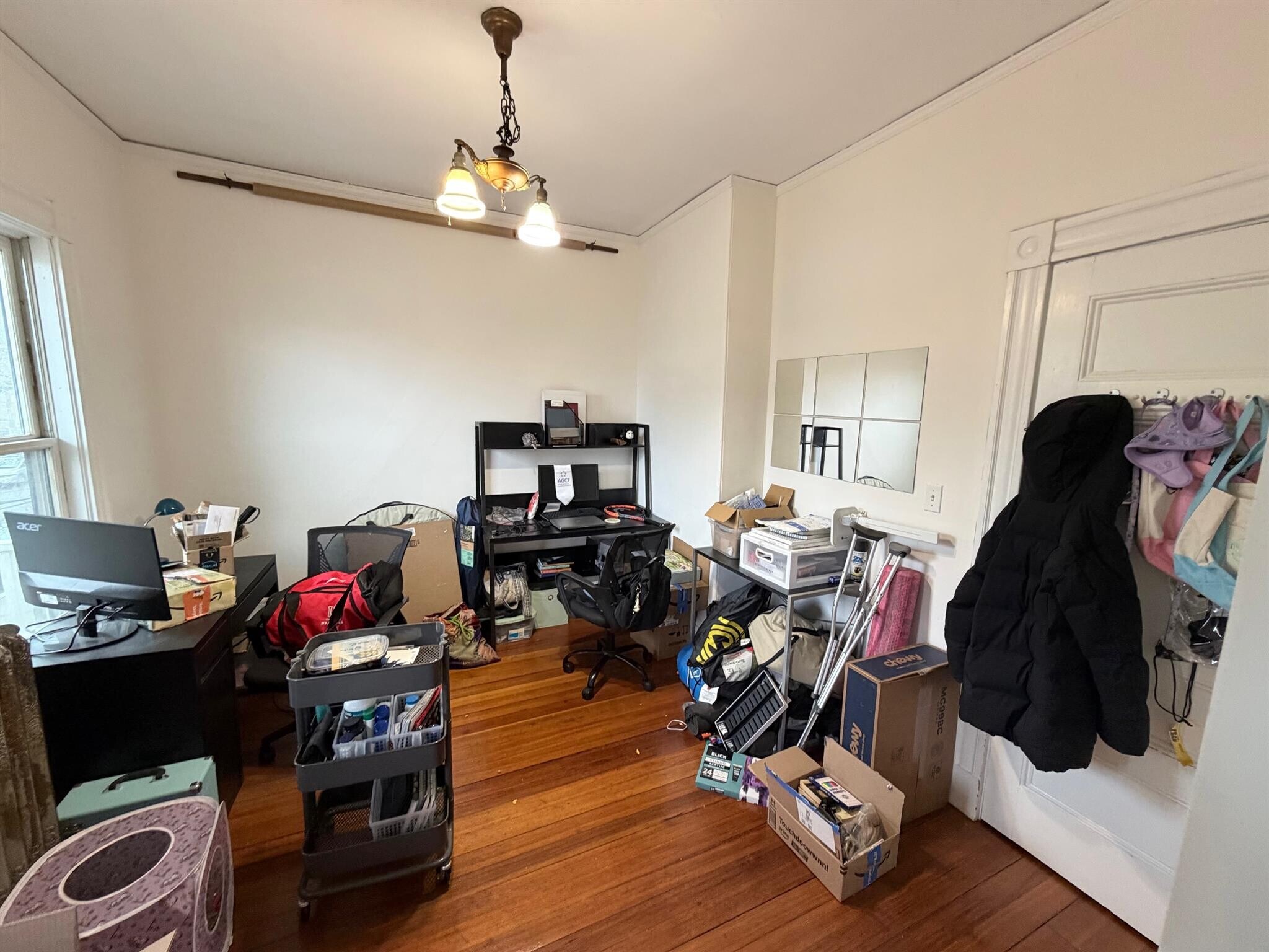 Building Photo - 13 Linden Ave