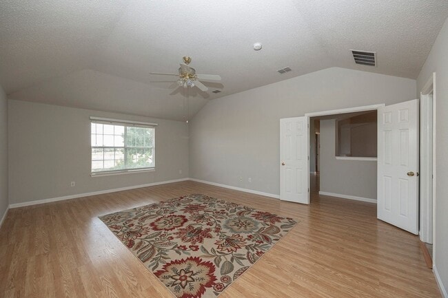 Building Photo - 6405 Calloway Dr