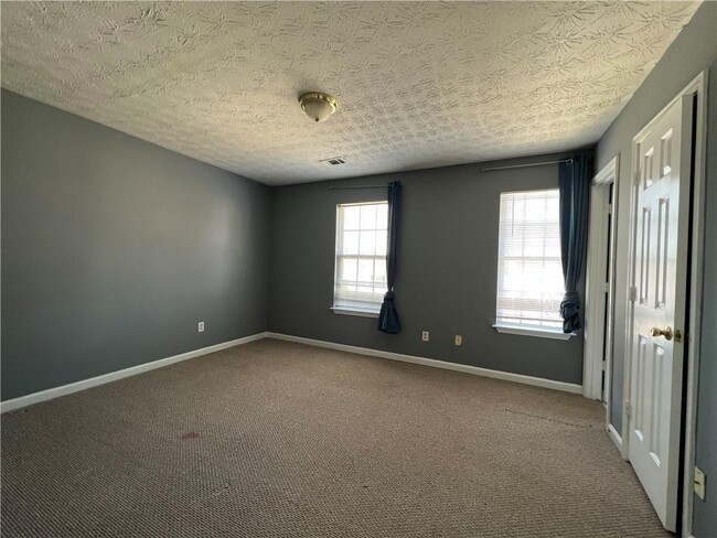 Building Photo - 1438 Vintage Pointe Dr