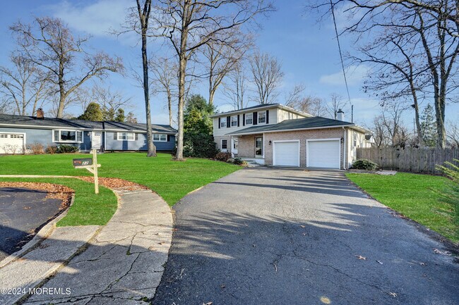 Building Photo - 22 Brookside Ct