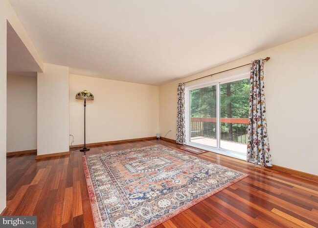 Building Photo - 10544 Eastwind Way