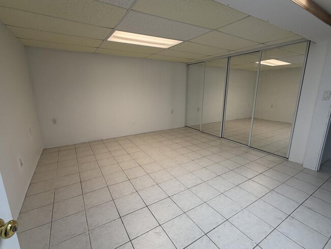 Building Photo - 2354 Nantucket Ln