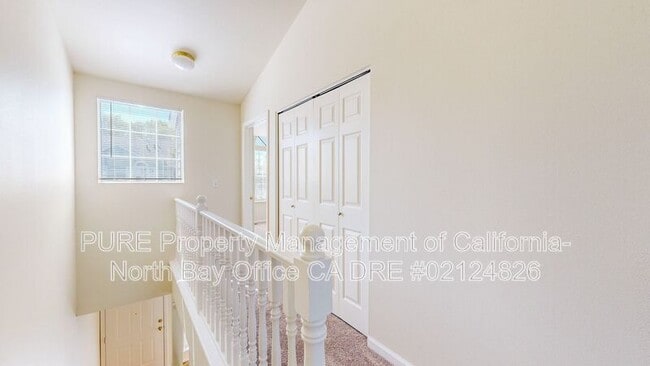 Building Photo - 520 Laurel Grove Cir