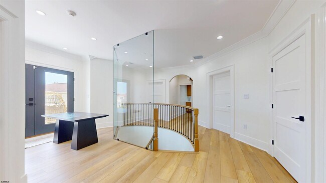 Building Photo - 31 Seaside Ct