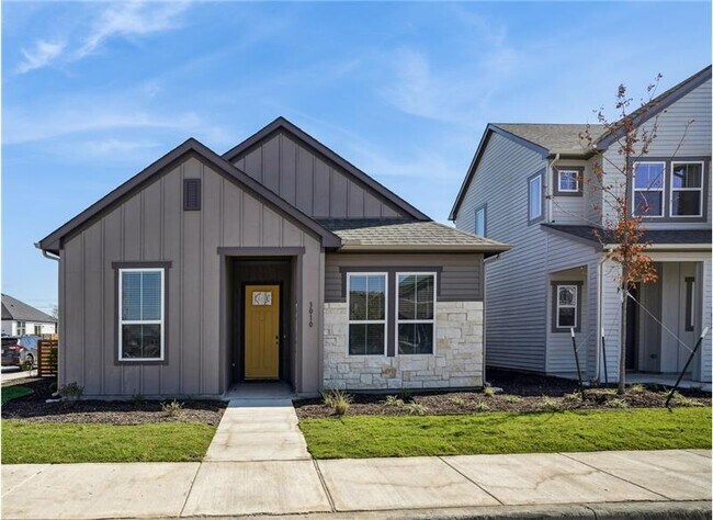 Building Photo - 3008 Sweet St