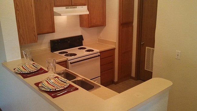Kitchen - Westgate Apartments