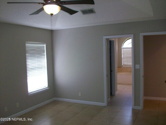 Building Photo - 2185 Walkers Glen Ln