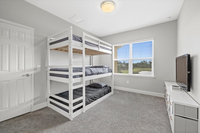 Building Photo - 5954 Anise Dr