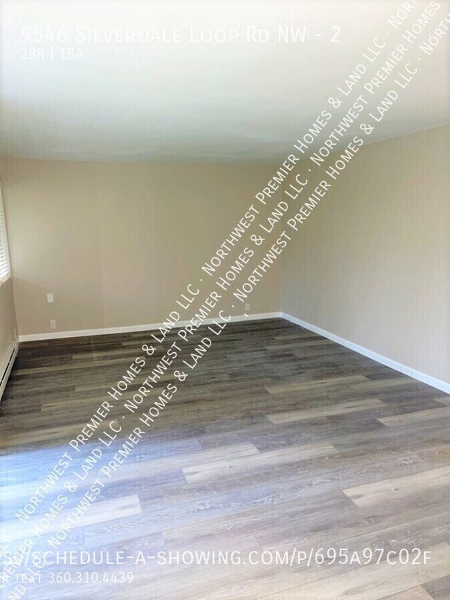 Building Photo - 9546 Silverdale Loop Rd NW