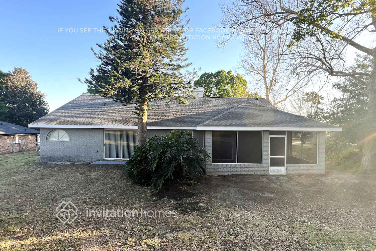 Building Photo - 10411 Myakka Dr