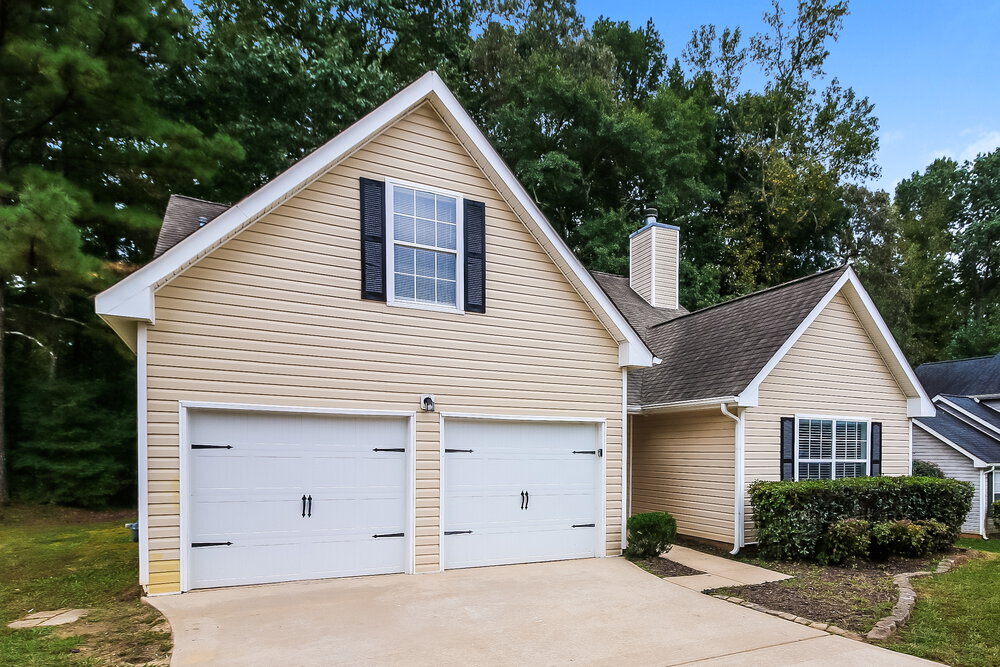 Building Photo - 230 Cinnamon Oak Cir