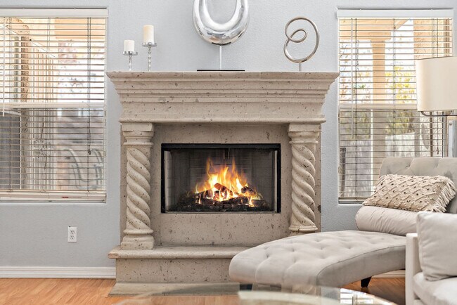 Building Photo - 4301 N 21st St