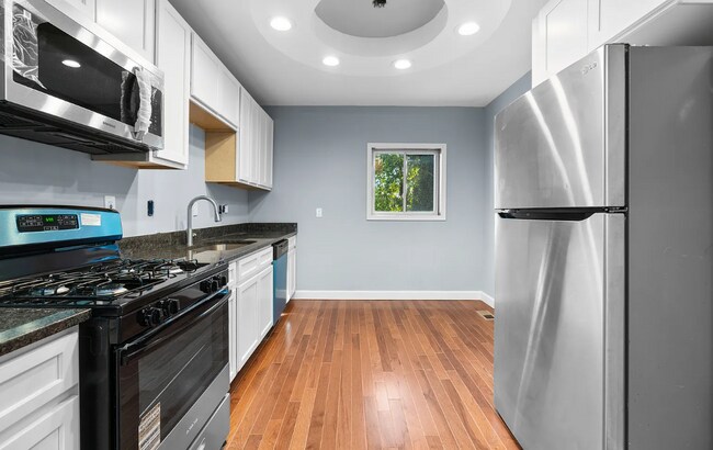 Building Photo - 260X Garrett Ave