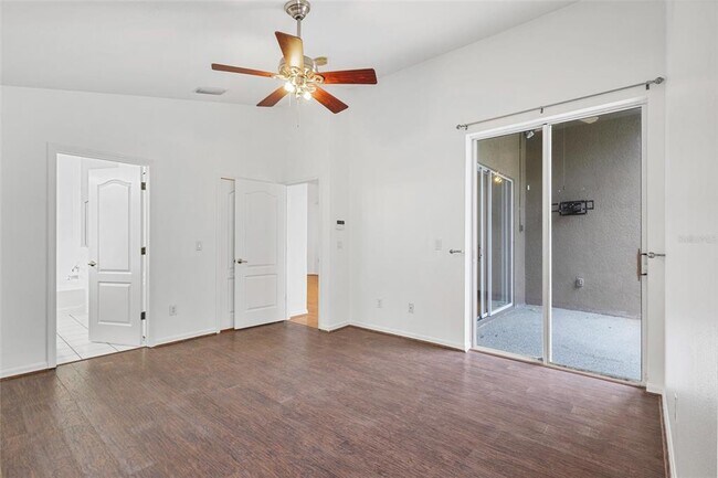 Building Photo - 10462 Lucaya Dr