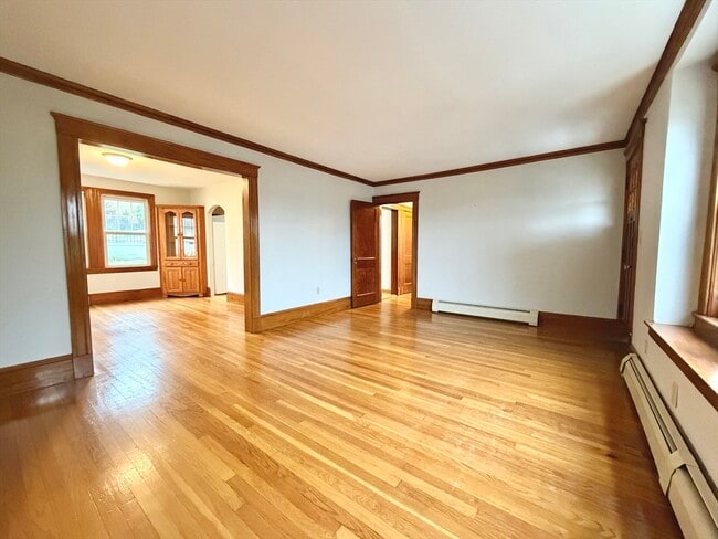 Building Photo - 26 Howard St