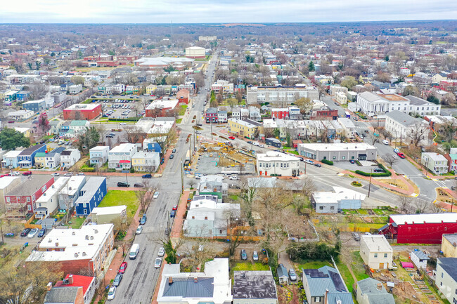 Aerial Photo - 2416 Jefferson Ave