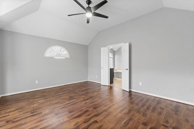 Building Photo - 3007 Rustic Gardens Dr