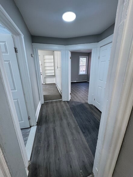 Building Photo - 11 Baldwin Ave