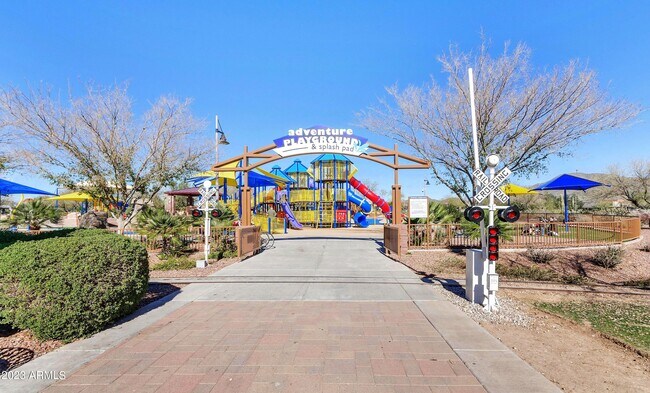 Building Photo - 40291 N La Cantera Dr