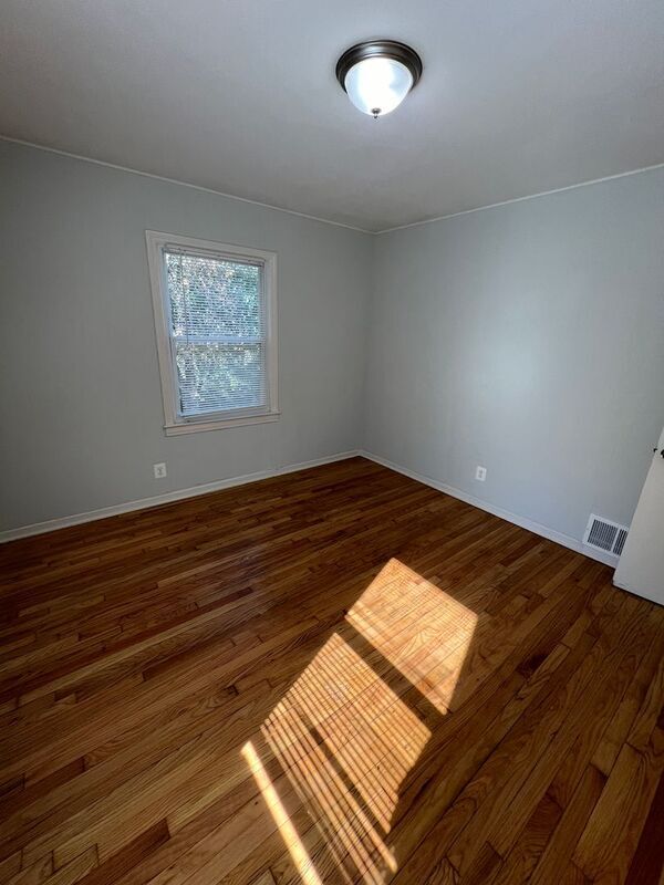 Building Photo - 6008 S Benton Ave