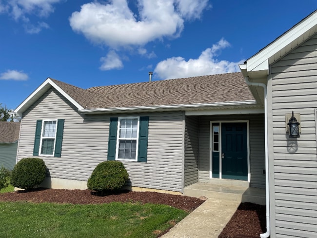 Building Photo - 153 Sweetgum Dr