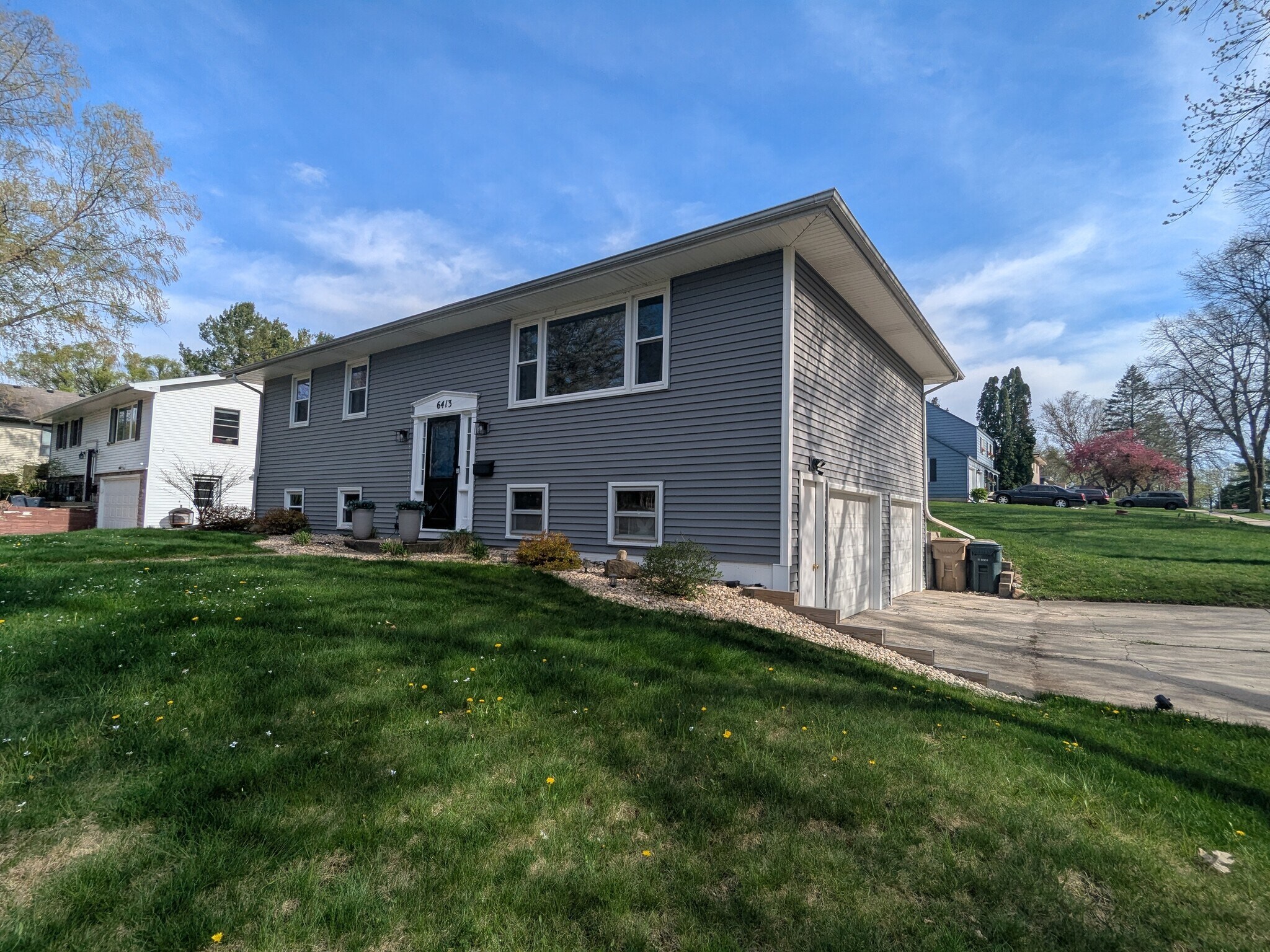 Building Photo - 6413 Woodington Way