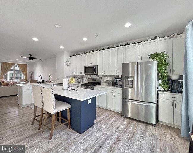 Building Photo - 13266 Dowdens Ridge Dr