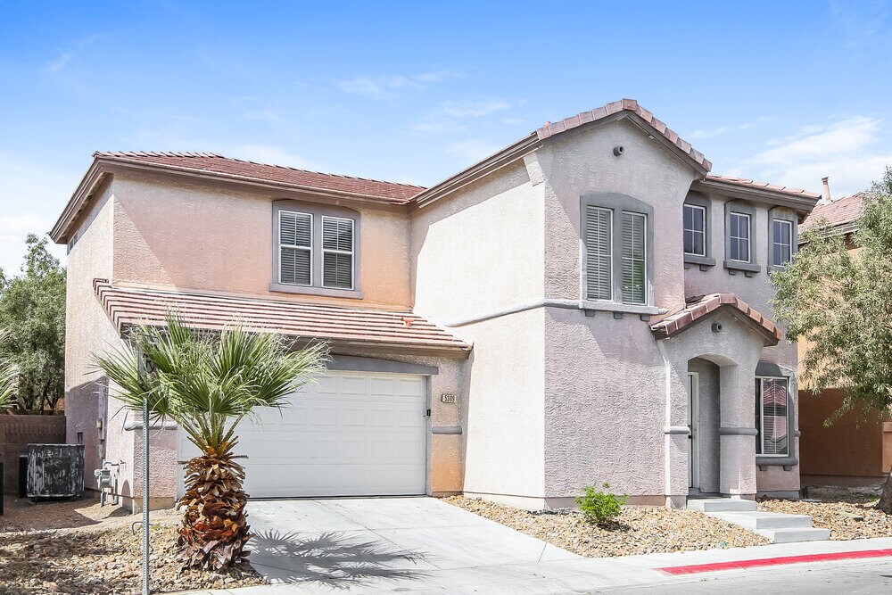 Building Photo - 5309 Las Cruces Heights St