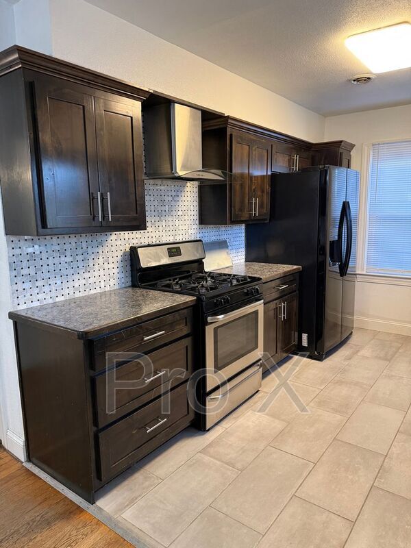 Building Photo - 1311 New Hampshire Ave